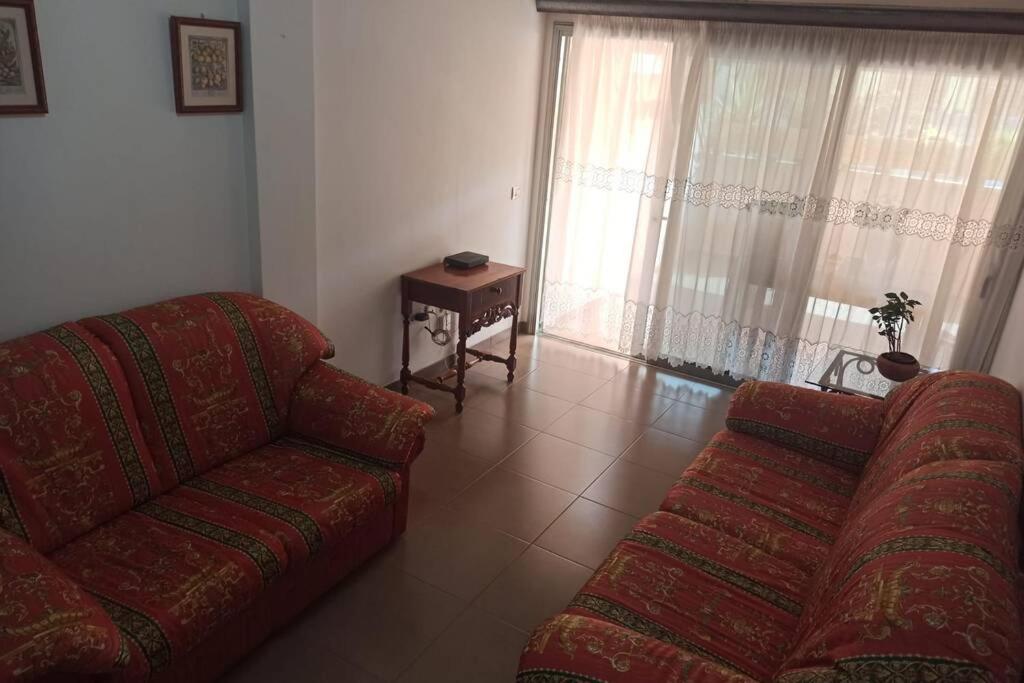 Spacious Apartment Just Few Steps Of The Ocean In La Caleta 아데제 외부 사진