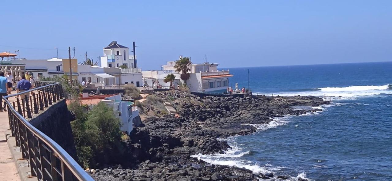 Spacious Apartment Just Few Steps Of The Ocean In La Caleta 아데제 외부 사진