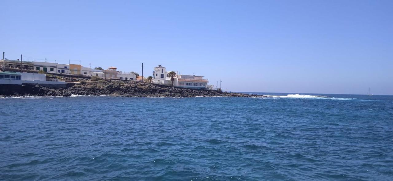 Spacious Apartment Just Few Steps Of The Ocean In La Caleta 아데제 외부 사진
