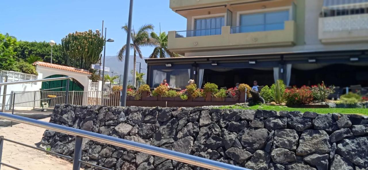 Spacious Apartment Just Few Steps Of The Ocean In La Caleta 아데제 외부 사진